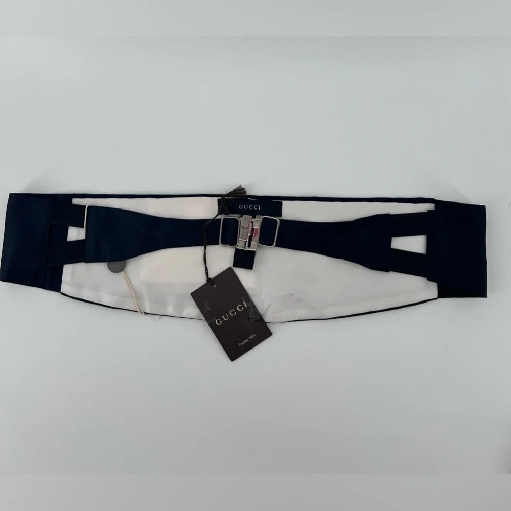 New With Tags Gucci Cummerbund Tuxedo Belt navy blue 100% Silk Medium